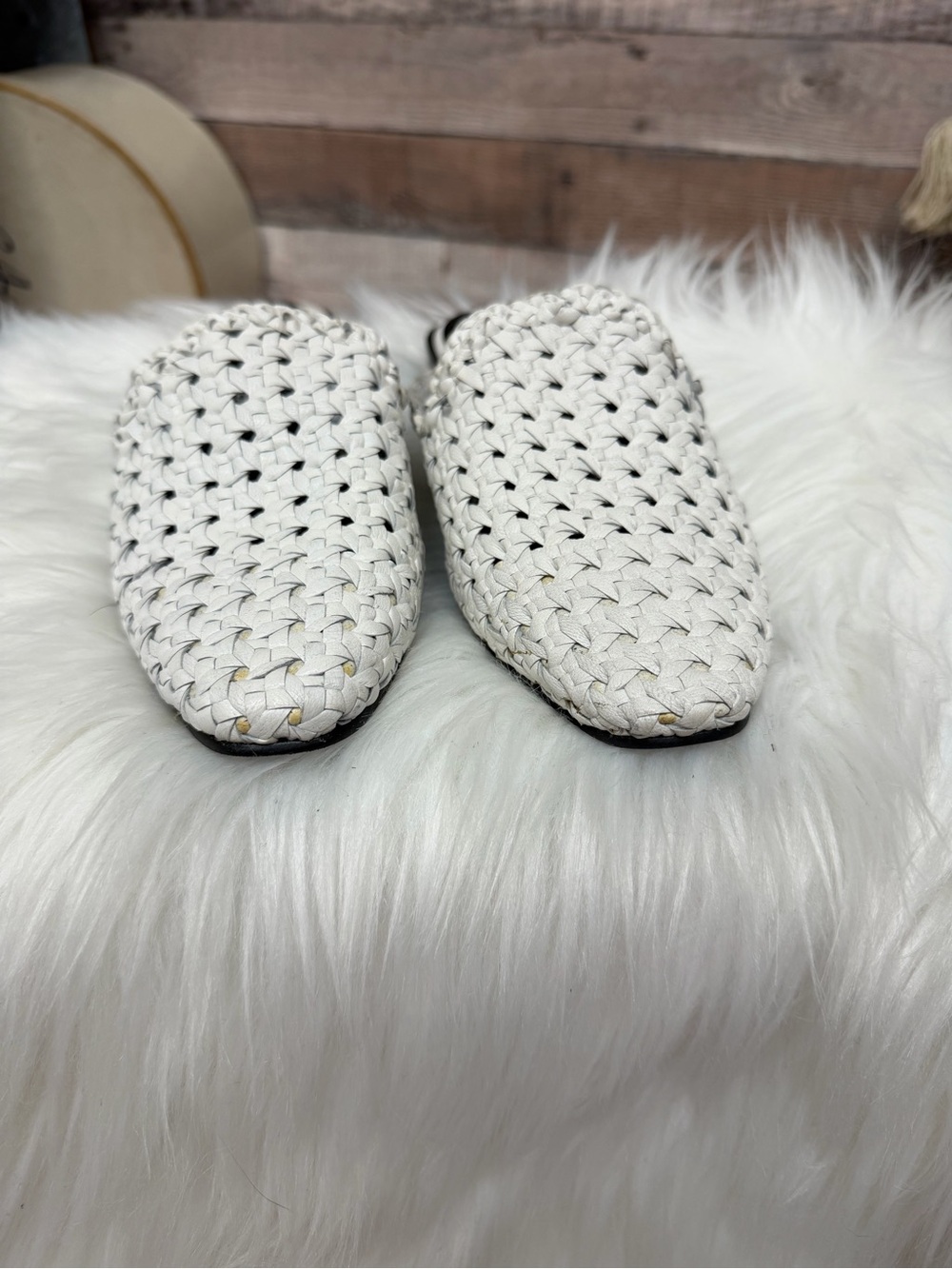 Jeffrey Campbell White Woven Slip-On Mules 6 1/2 - Picture 1 of 5